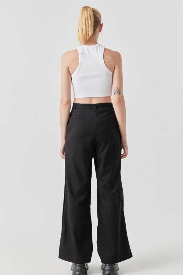 GREY LAB Tops*- Cropped Racerback Tank