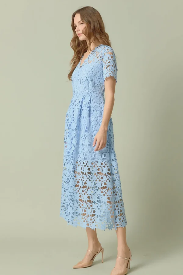 ENDLESS ROSE Lace Dresses | White Dresses*- All Over Lace Short Sleeves Midi Dress