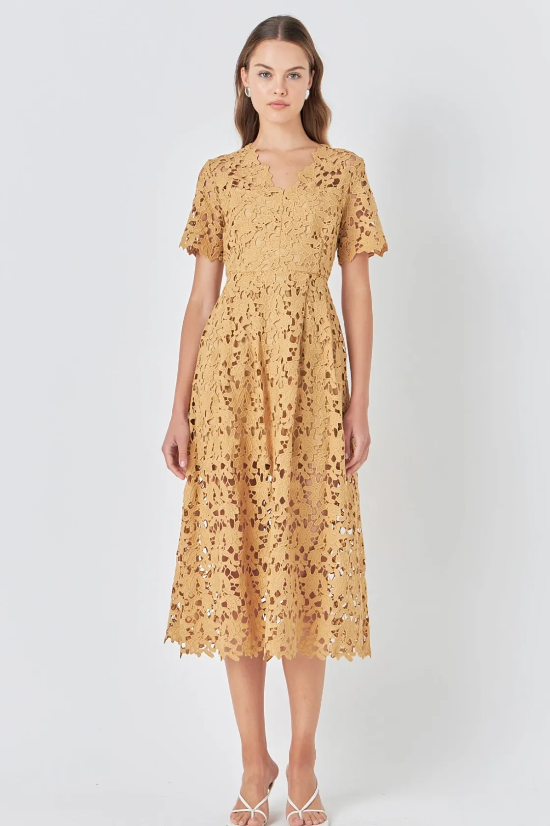 endless_rose__all_over_la_14.webp ENDLESS ROSE Lace Dresses | White Dresses*- All Over Lace Short Sleeves Midi Dress