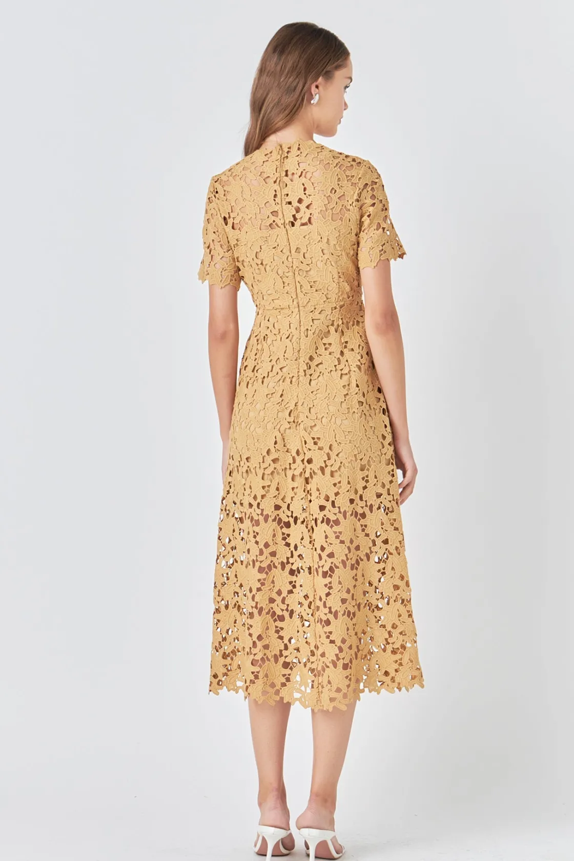 endless_rose__all_over_la_17.webp ENDLESS ROSE Lace Dresses | White Dresses*- All Over Lace Short Sleeves Midi Dress