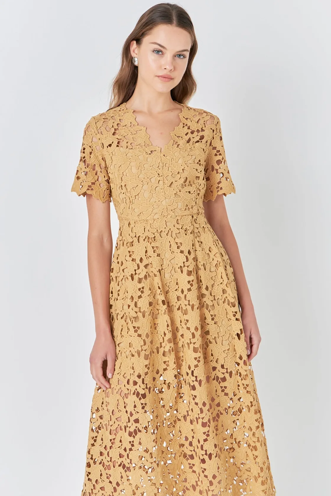 endless_rose__all_over_la_18.webp ENDLESS ROSE Lace Dresses | White Dresses*- All Over Lace Short Sleeves Midi Dress