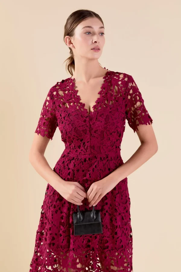 ENDLESS ROSE Lace Dresses | White Dresses*- All Over Lace Short Sleeves Midi Dress