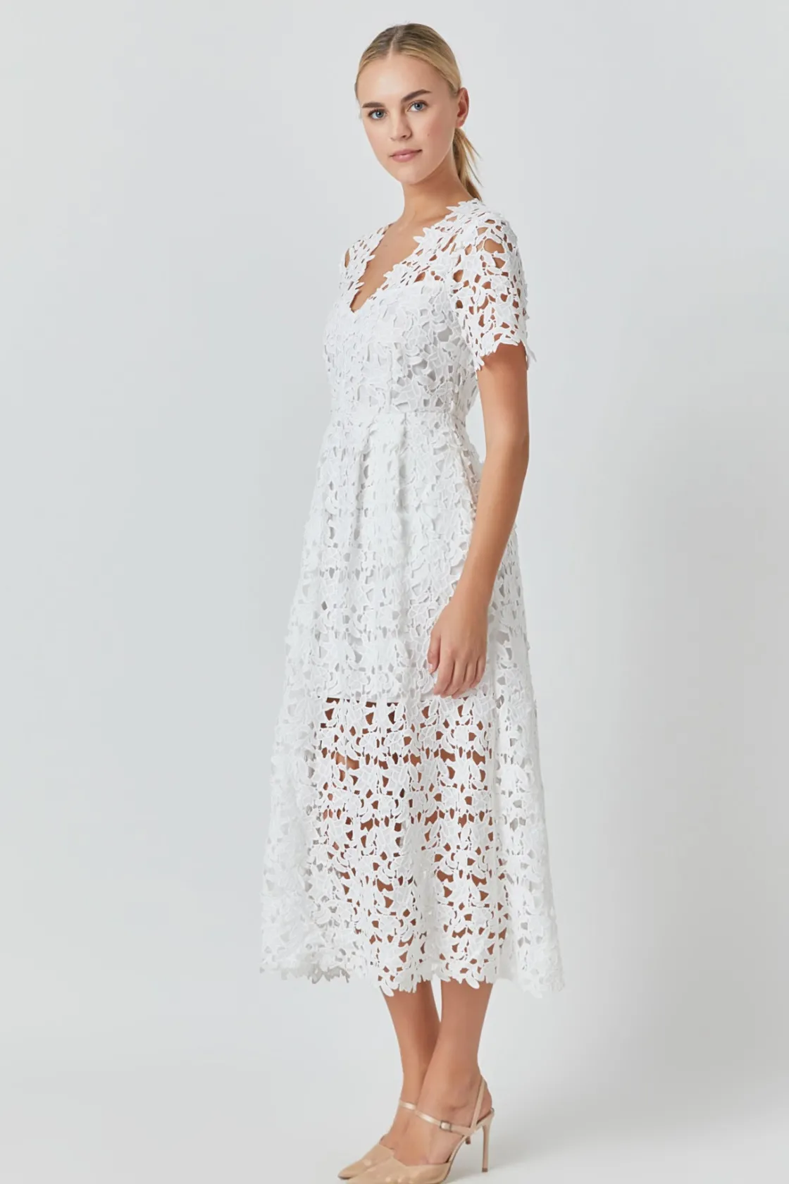endless_rose__all_over_la_6.webp ENDLESS ROSE Lace Dresses | White Dresses*- All Over Lace Short Sleeves Midi Dress