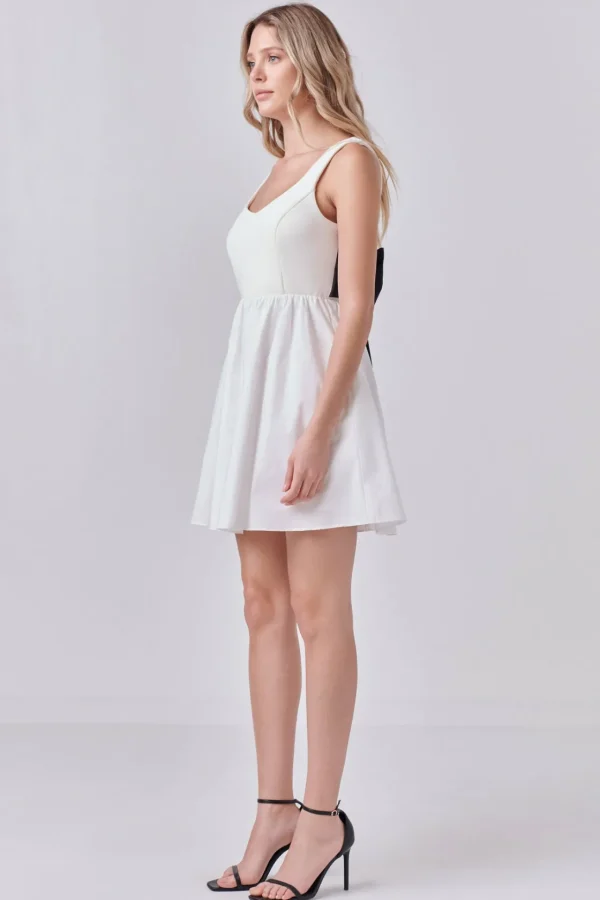 ENDLESS ROSE Bow Tie | Tops*- Back Bow Contrast Dress IVORY/BLACK