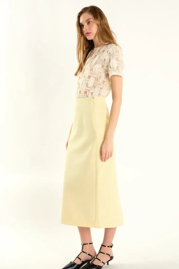 ENDLESS ROSE Tops*- Claire Grid Textured Short Sleeve Top IVORY