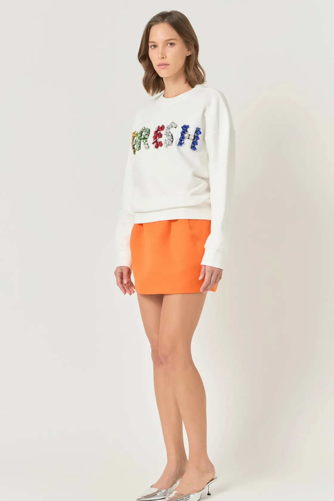 endless_rose__color_lette_1.webp ENDLESS ROSE Tops*- Color Letter Patch Sweatshirt WHITE