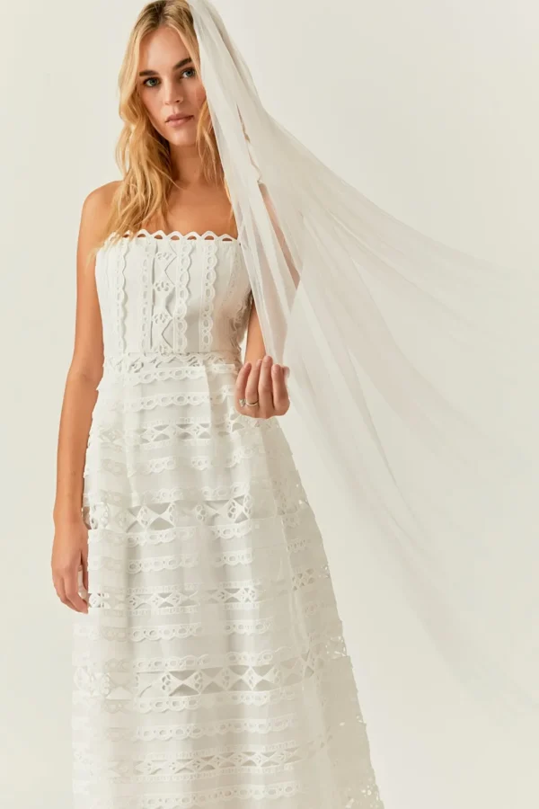 ENDLESS ROSE Lace Dresses | Tops*- Combination Lace Maxi Dress