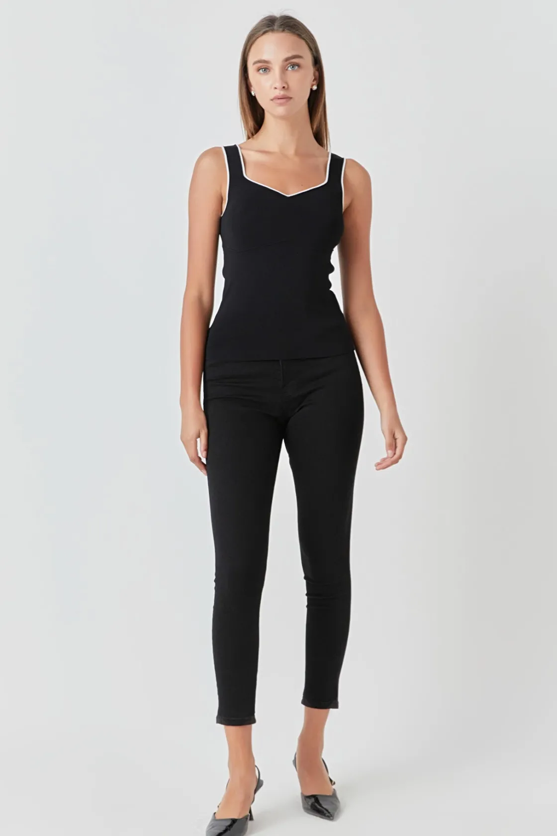 endless_rose__contrast_bi_4.webp ENDLESS ROSE Sweaters & Knits | Tops*- Contrast Binding Sweetheart Knit Top
