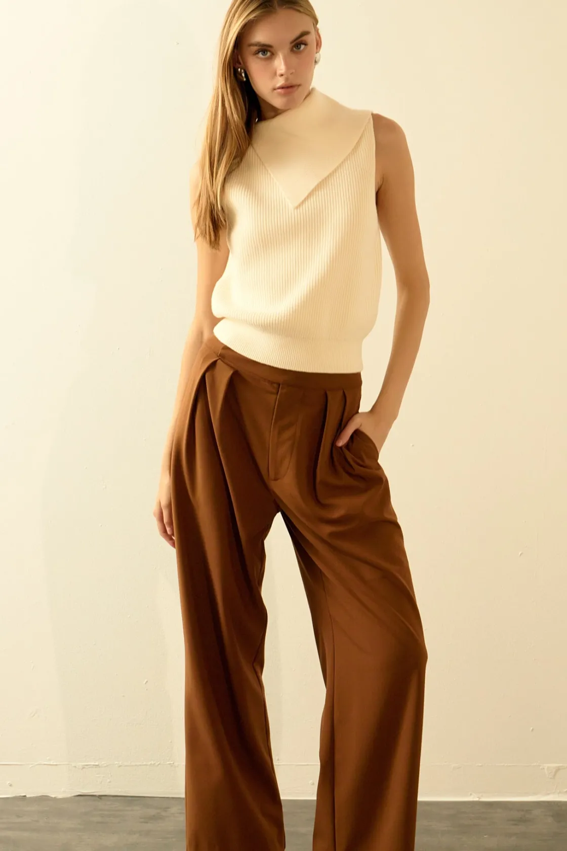 endless_rose__cowl_neck_s_3.webp ENDLESS ROSE Sweaters & Knits*- Cowl Neck Sleeveless Sweater IVORY