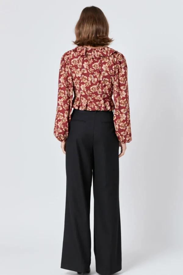 ENDLESS ROSE Tops*- Crinkled Floral Center Cutout Blouse BURGUNDYMULTI