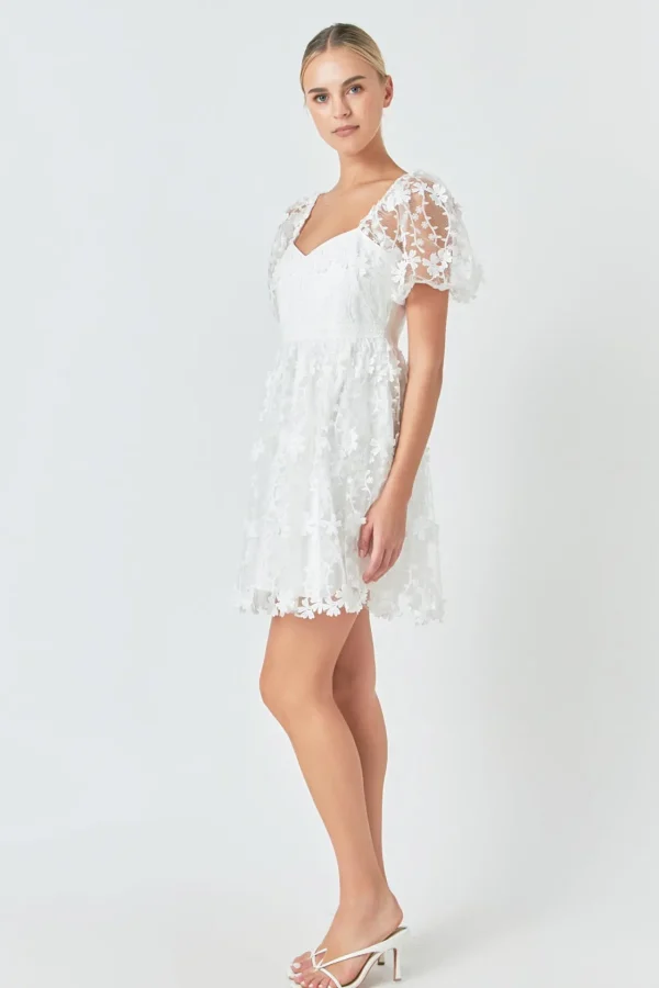 ENDLESS ROSE Lace Dresses | White Dresses*- Crochet Lace Bustier Puff Mini Dress WHITE