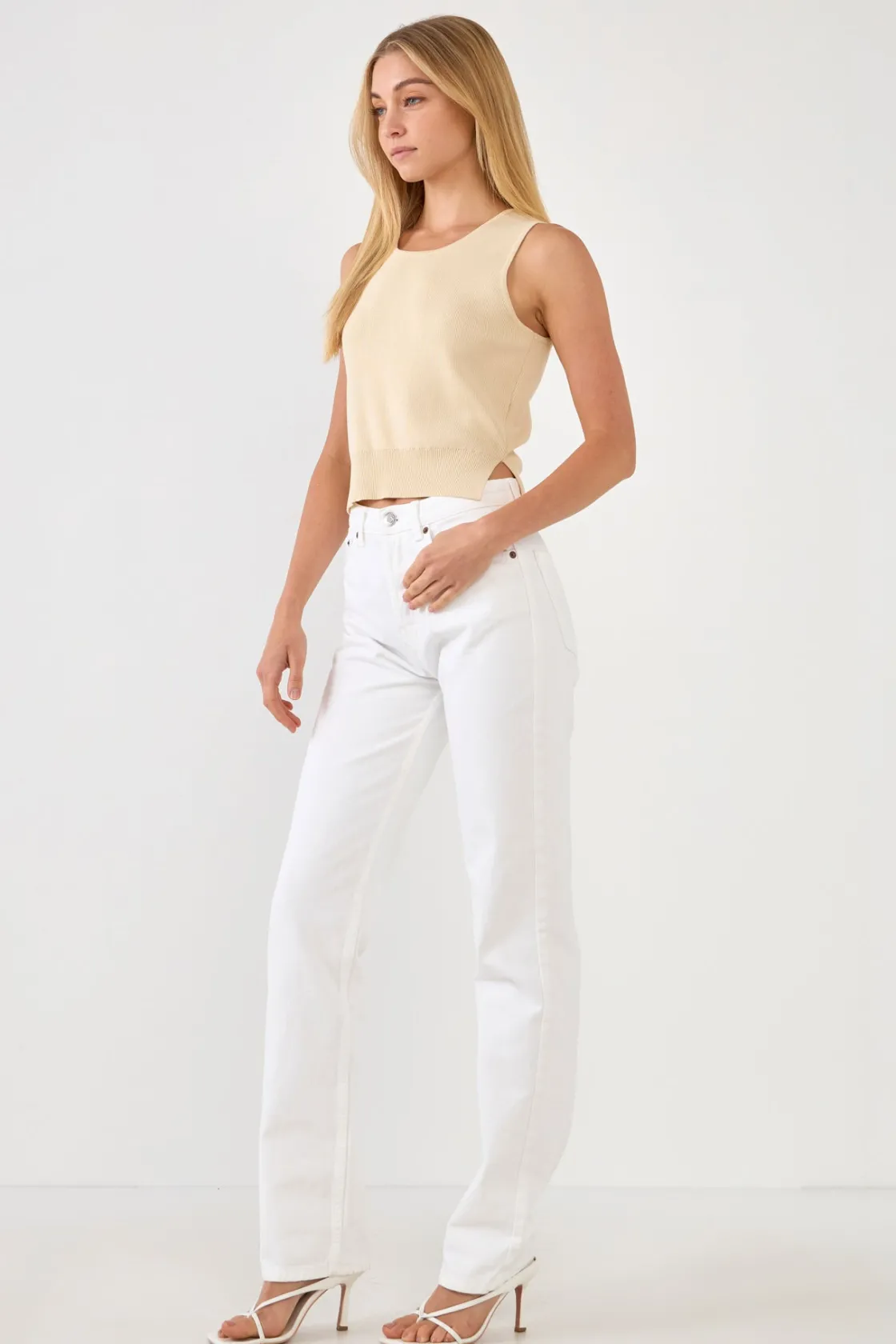 endless_rose__cropped_kni_1.webp ENDLESS ROSE Tops*- Cropped Knit Top