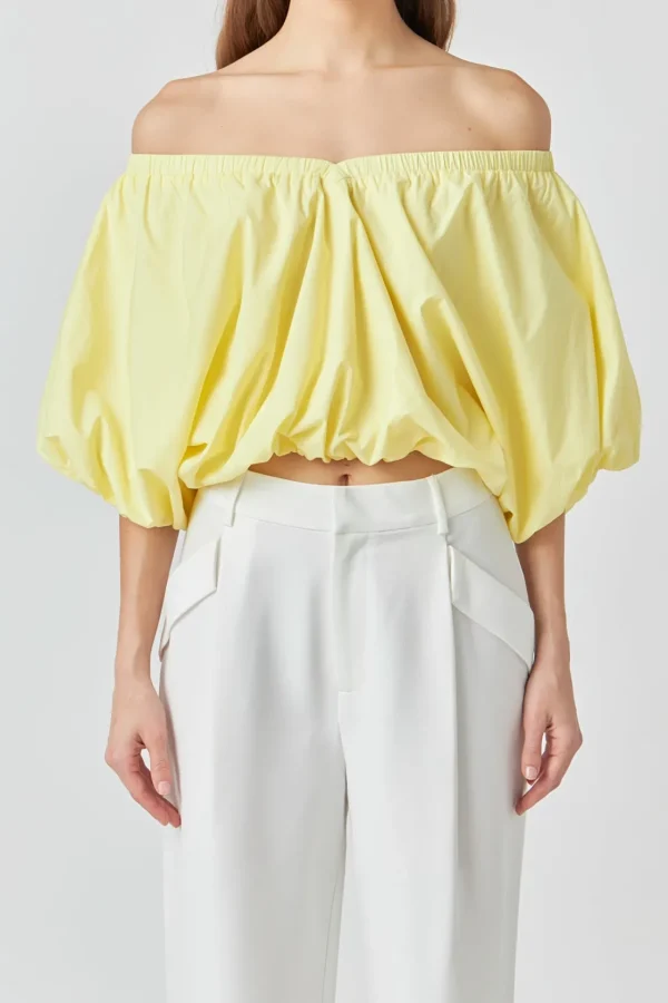 ENDLESS ROSE Tops*- Cropped V-neckline Puff Top