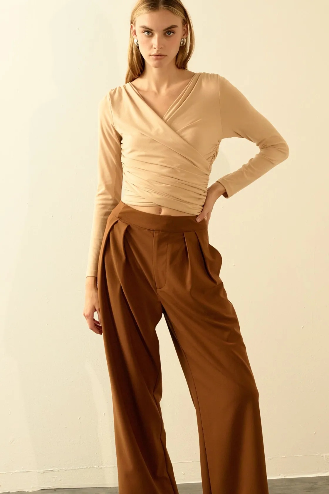 endless_rose__crossover_t_8.webp ENDLESS ROSE Sweaters & Knits | Tops*- Crossover Top