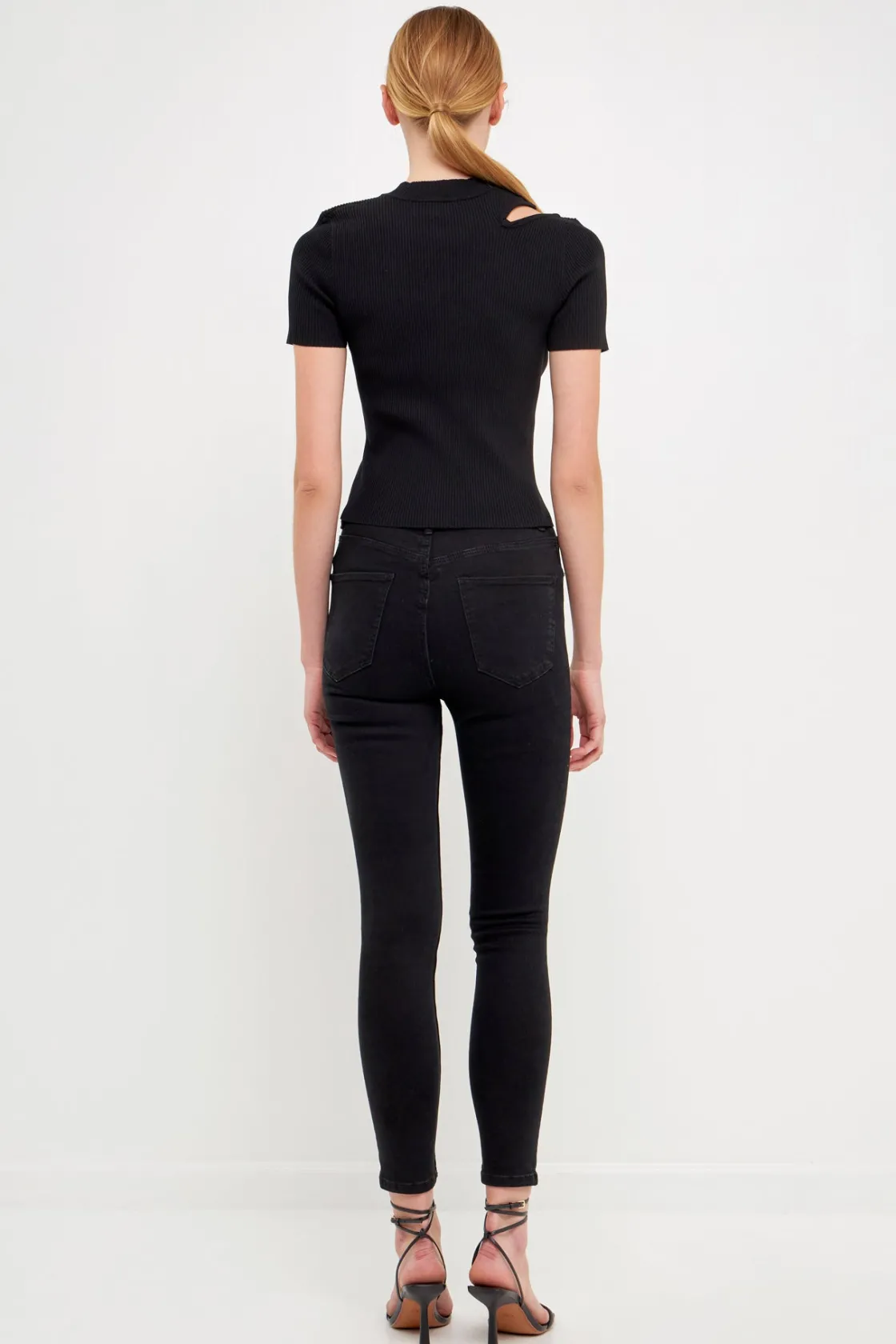 endless_rose__cut_out_kni_7.webp ENDLESS ROSE Sweaters & Knits | Tops*- Cut Out Knit Top