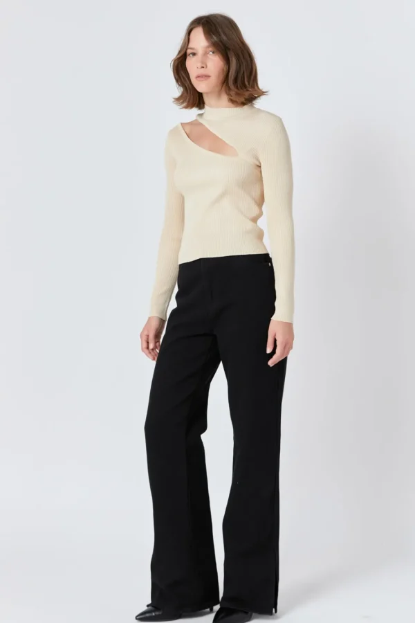 ENDLESS ROSE Tops*- Cut Out Sweater Top with Round Neckline