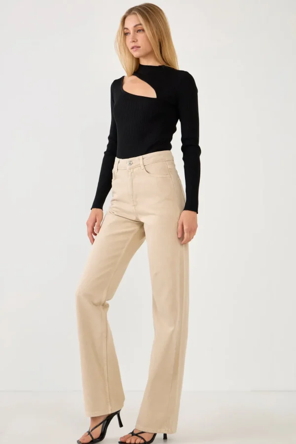 ENDLESS ROSE Tops*- Cut Out Sweater Top with Round Neckline