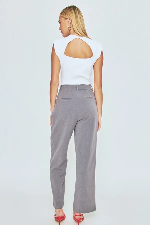 ENDLESS ROSE Tops*- Elevated Solid Knit Padded Top