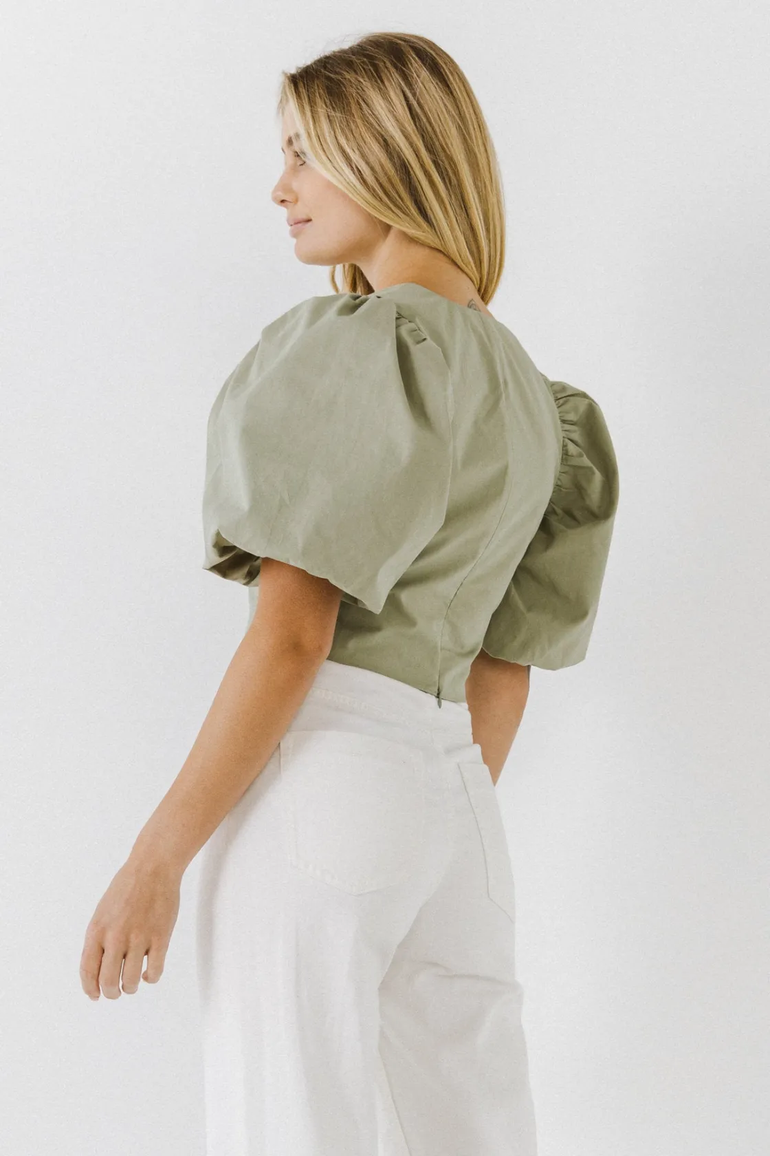 endless_rose__exaggerated_22.webp ENDLESS ROSE Tops*- Exaggerated Sleeve Crop Top