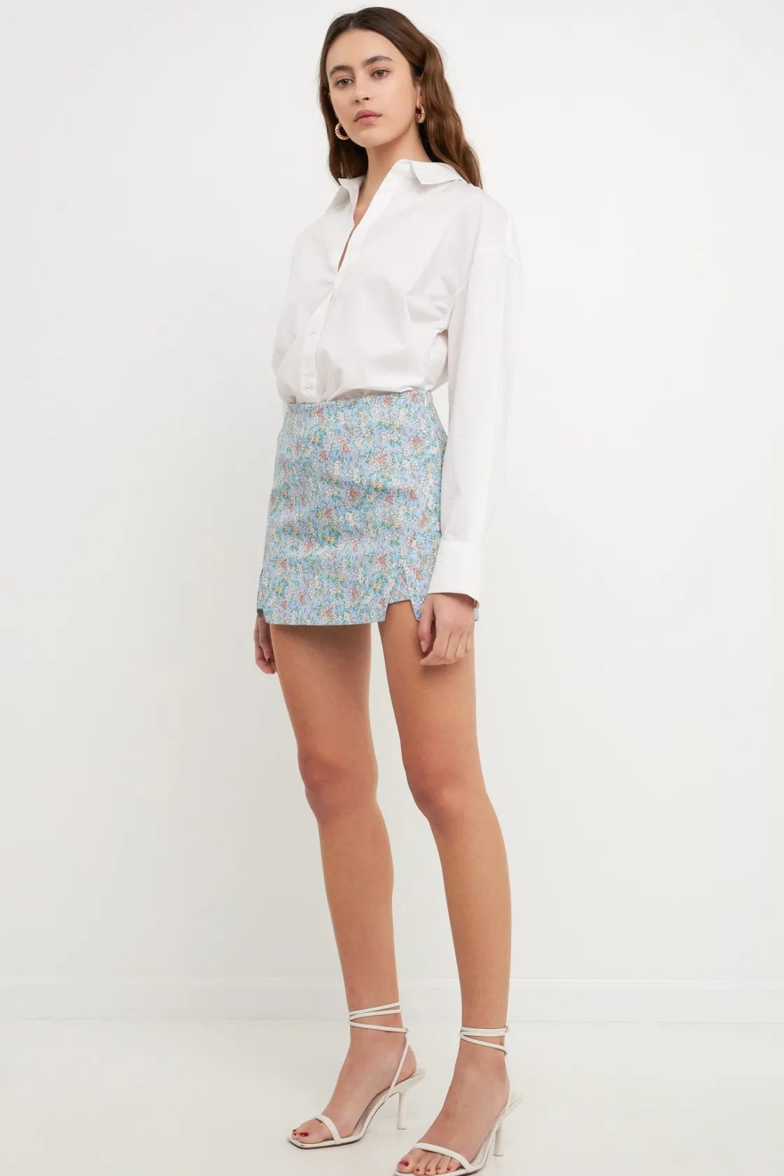 endless_rose__floral_cut__1.webp ENDLESS ROSE Shorts & Skorts | Tops*- Floral Cut Detail Mini Skort