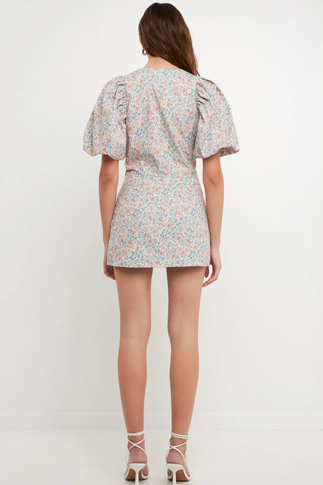 endless_rose__floral_cut__7.webp ENDLESS ROSE Shorts & Skorts | Tops*- Floral Cut Detail Mini Skort