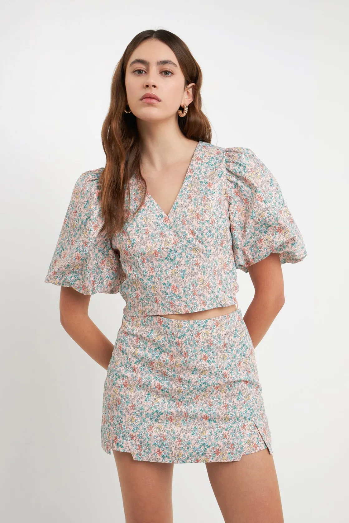 endless_rose__floral_cut__8.webp ENDLESS ROSE Shorts & Skorts | Tops*- Floral Cut Detail Mini Skort