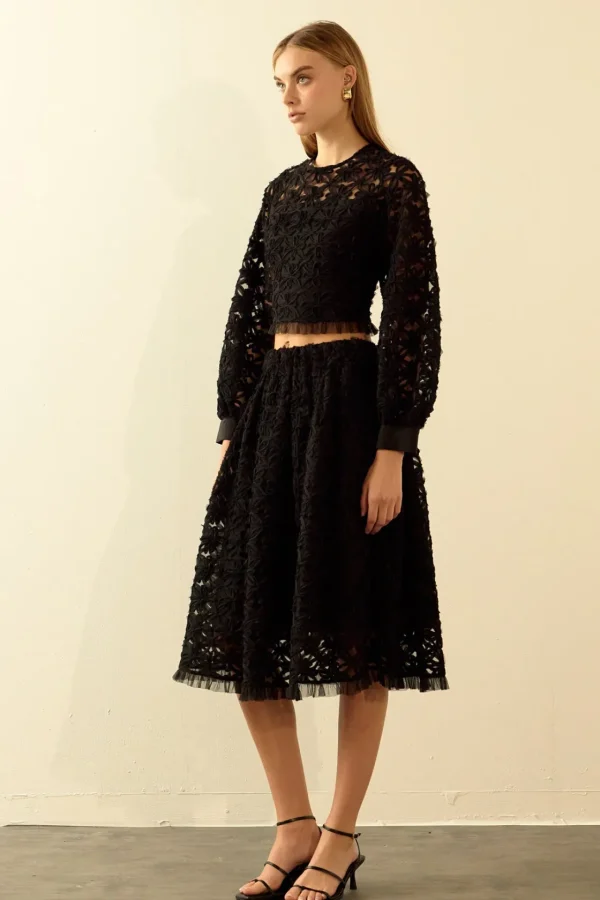 ENDLESS ROSE Tops*- Floral Lace Long Sleeve Top BLACK