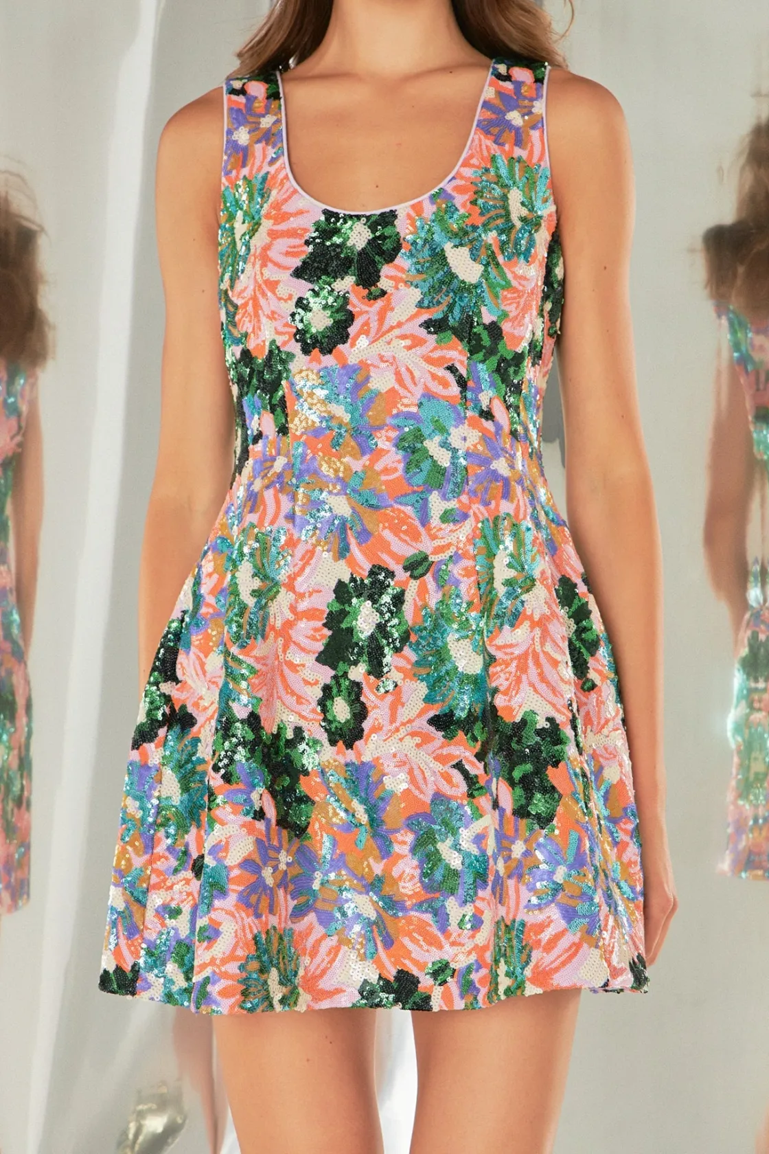 endless_rose__floral_sequ_0-1.webp ENDLESS ROSE Tops*- Floral Sequins Mini Dress MULTI