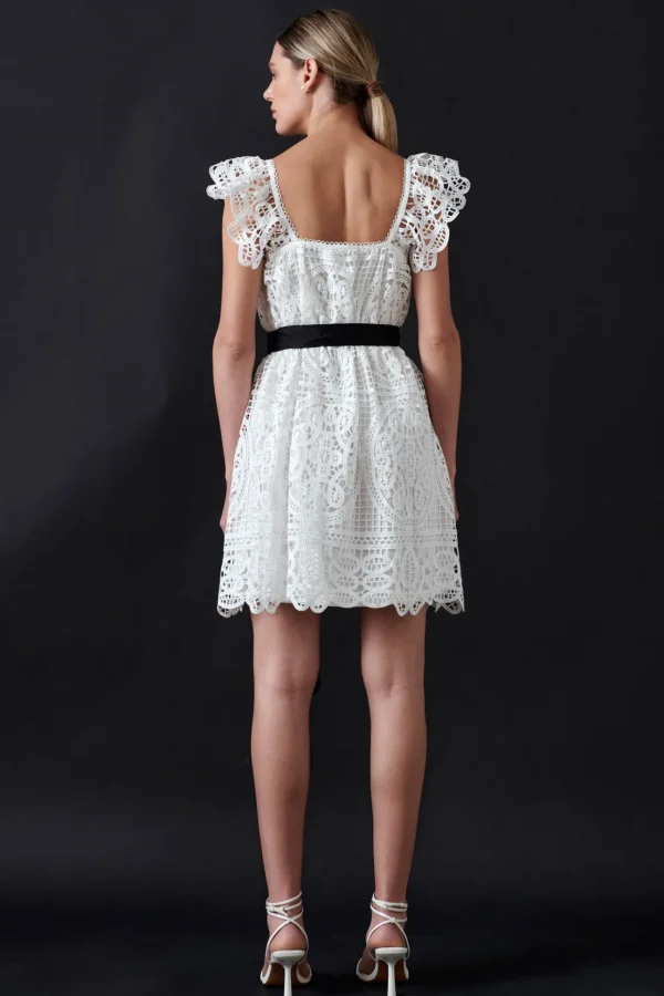 ENDLESS ROSE Lace Dresses | White Dresses*- Flounce Laced Mini Dress WHITE