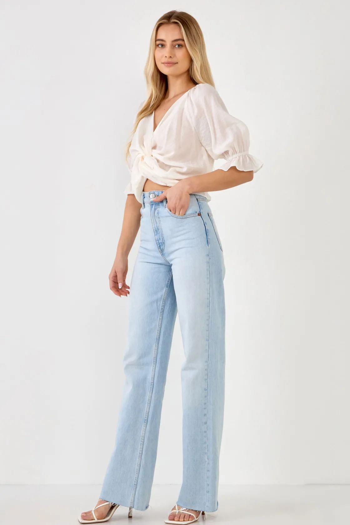endless_rose__front_twist_1.webp ENDLESS ROSE Tops*- Front Twisted Puff Sleeve Top WHITE