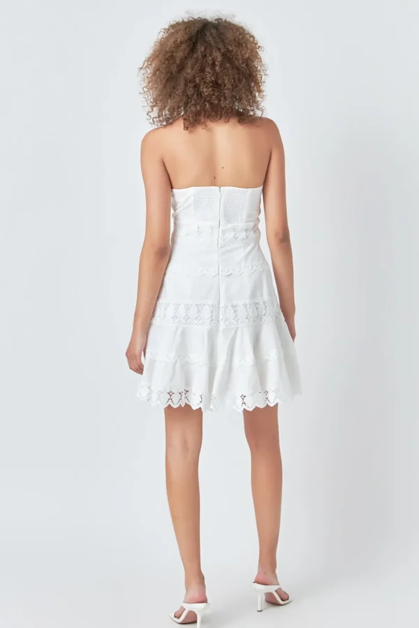 ENDLESS ROSE Lace Dresses | White Dresses*- Halter Neck Lace Trim Dress