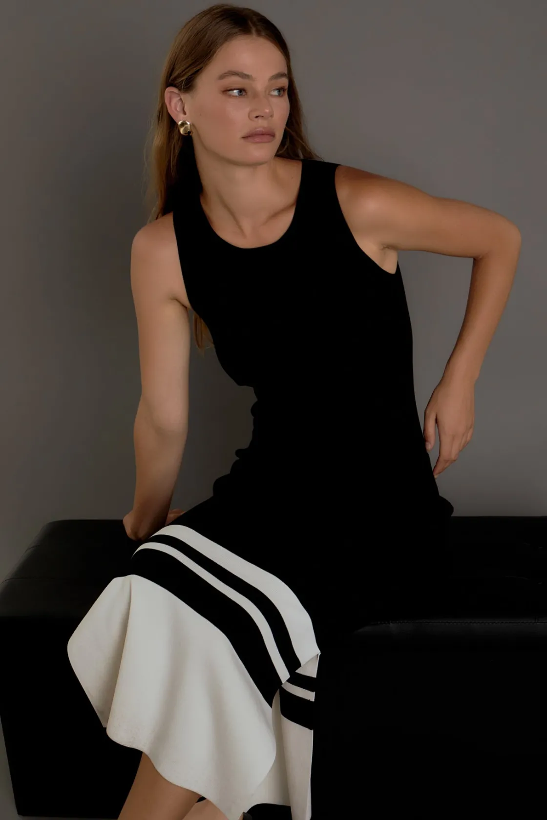 endless_rose__knit_block__3-1.webp ENDLESS ROSE Knit Dresses | Sweaters & Knits*- Knit Block Maxi Dress BLACK/CREAM