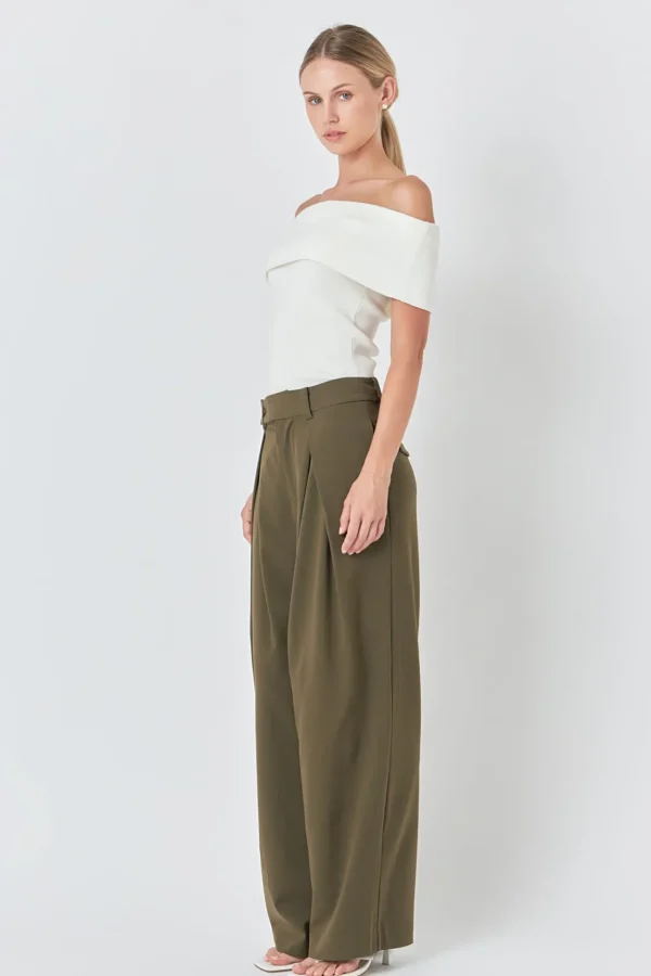 ENDLESS ROSE Tops*- Knit Off Shoulder Top IVORY
