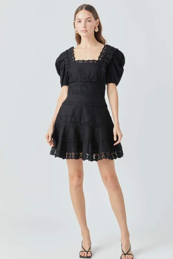 ENDLESS ROSE Lace Dresses | White Dresses*- Lace Fit-and-Flare Mini Dress