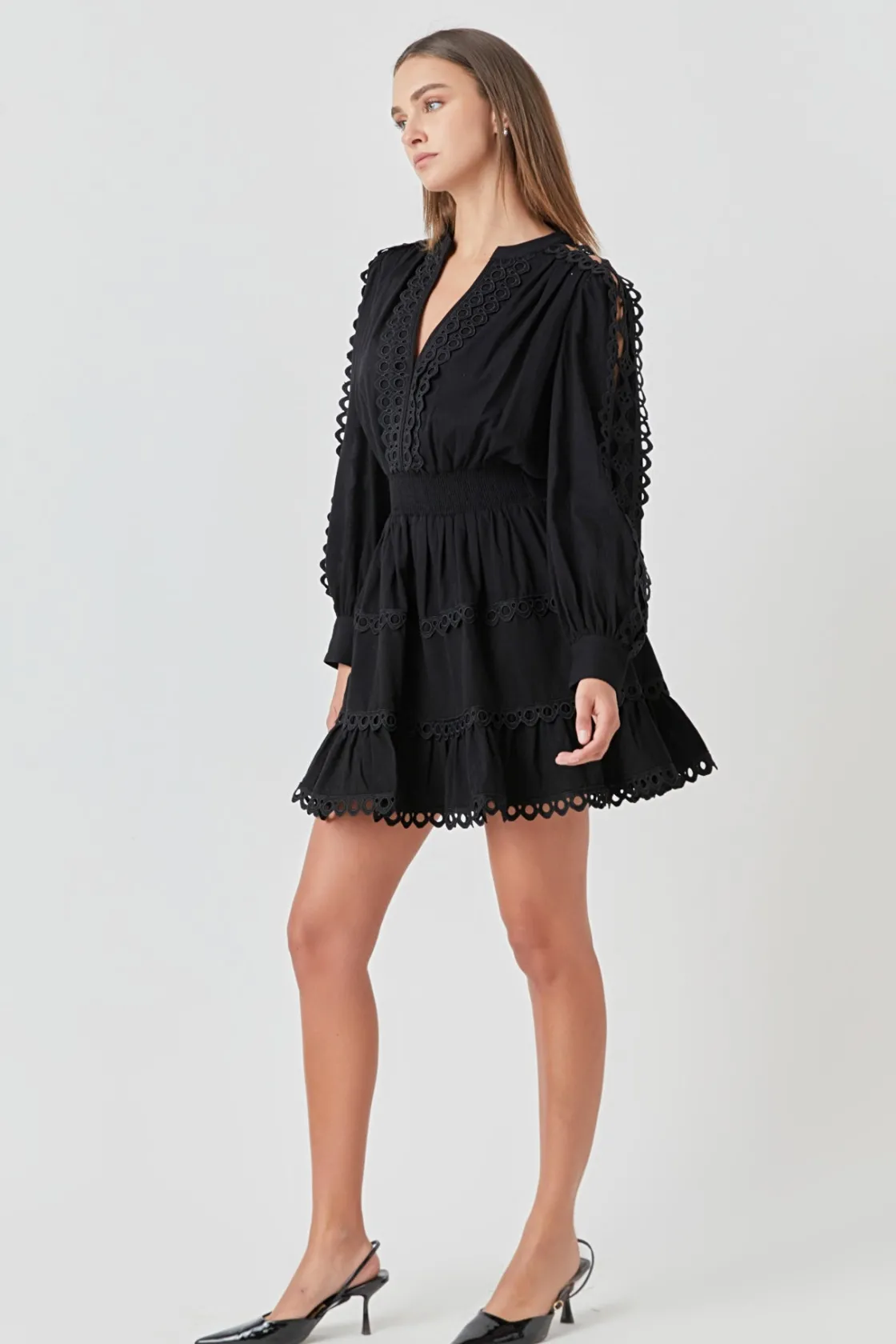 endless_rose__lace_trim_m_1-1.webp ENDLESS ROSE Lace Dresses | White Dresses*- Lace Trim Mini Dress