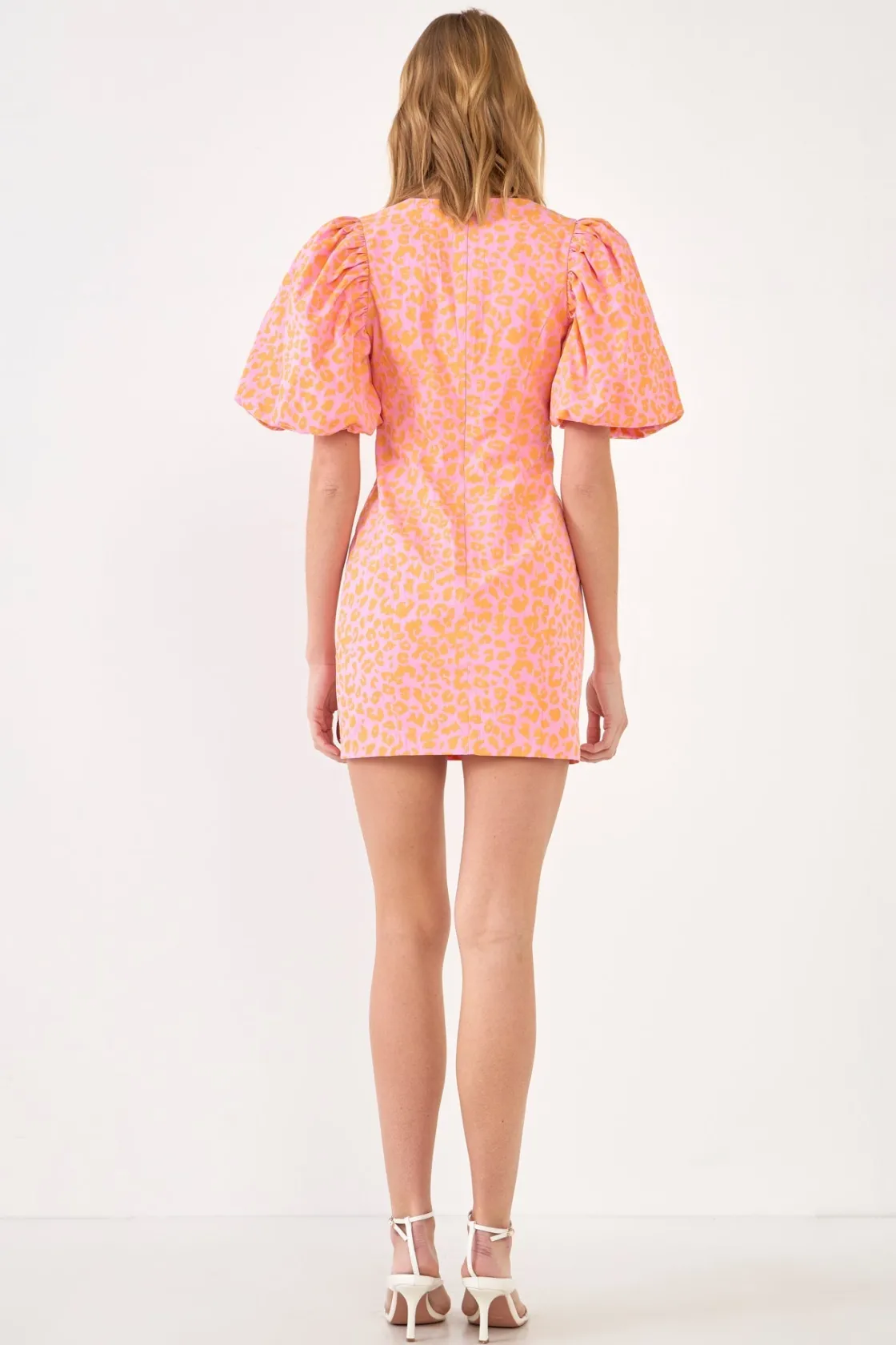 endless_rose__leopard_pri_2.webp ENDLESS ROSE Tops*- Leopard Printed Mini Dress with Puff Sleeves PINK/ORANGE