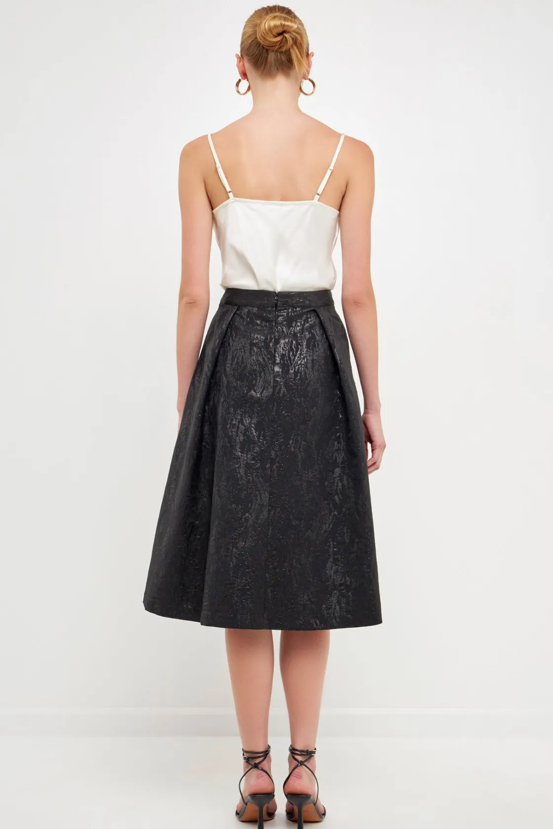 endless_rose__metallic_ja_2.webp ENDLESS ROSE Skirts | Tops*- Metallic Jacquard Flare Midi Skirt BLACK