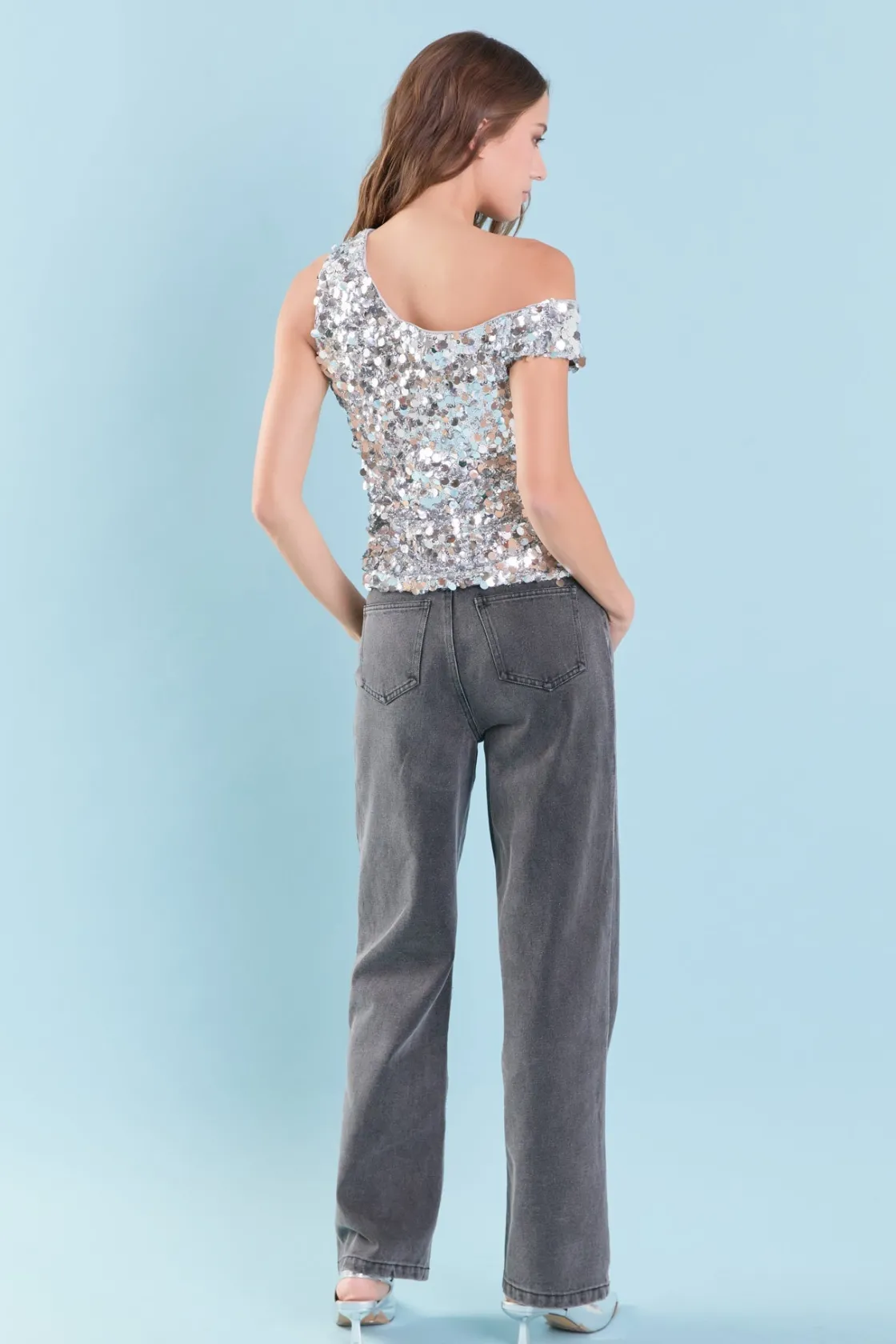 endless_rose__multi_sequi_2.webp ENDLESS ROSE Tops*- Multi Sequins Sleeveless Top SILVER