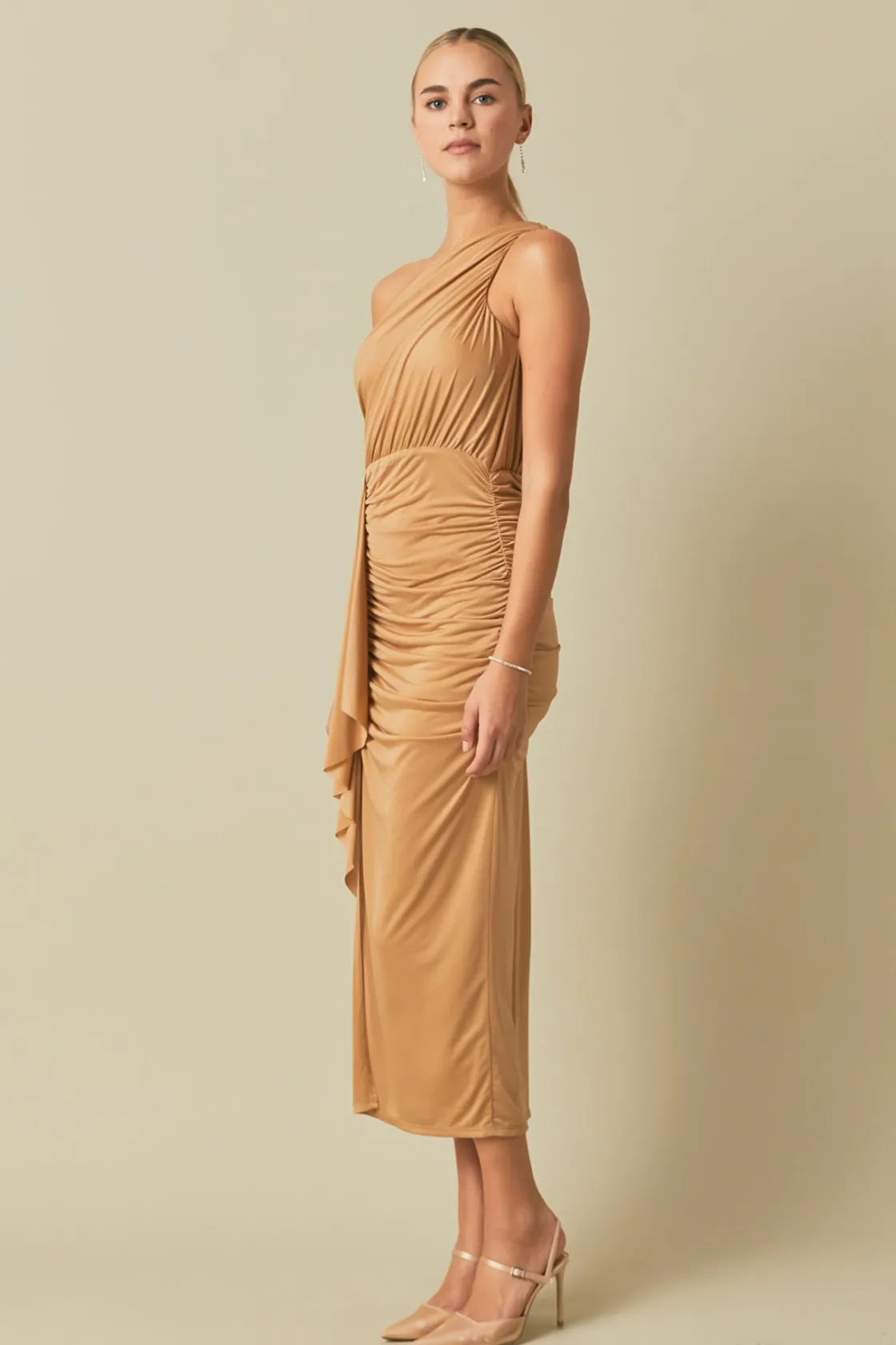 endless_rose__one_shoulde_1-8.webp ENDLESS ROSE One Shoulder | Tops*- One Shoulder Maxi Dress TAN