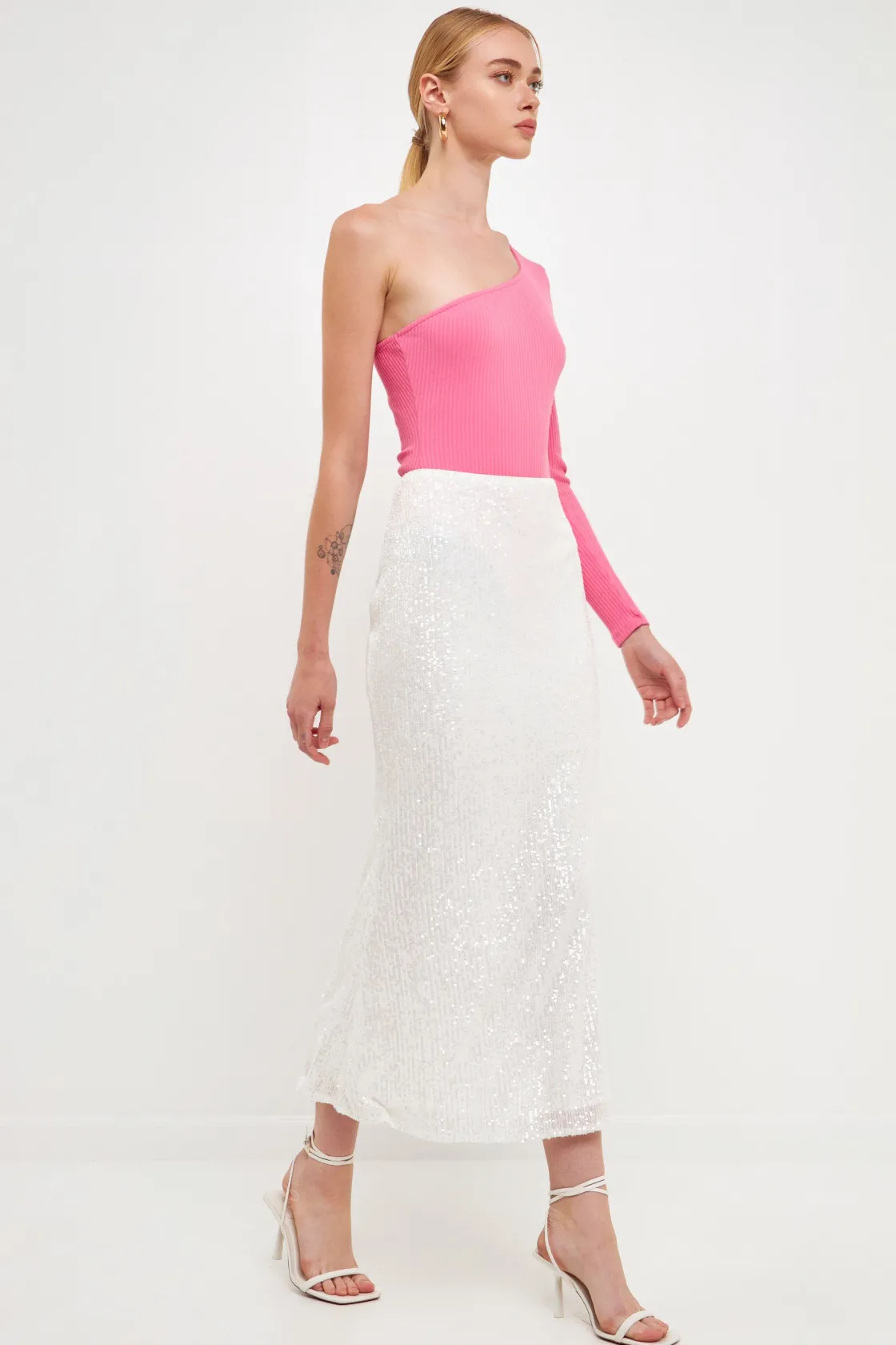 endless_rose__one_shoulde_6.webp ENDLESS ROSE Tops*- One Shoulder Ribbed Knit Bodysuit
