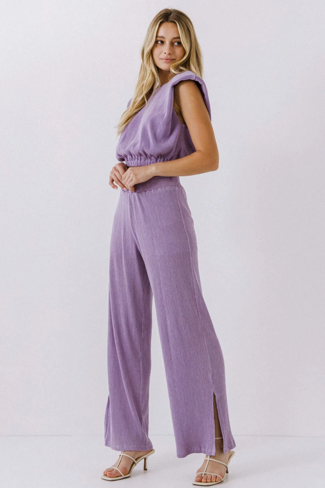 endless_rose__pleated_sho_6.webp ENDLESS ROSE Tops*- Pleated Shoulder Pad Top