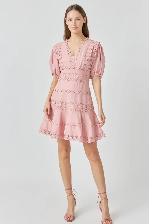ENDLESS ROSE Lace Dresses | White Dresses*- Plunging Lace Trim Dress with Puff Sleeve