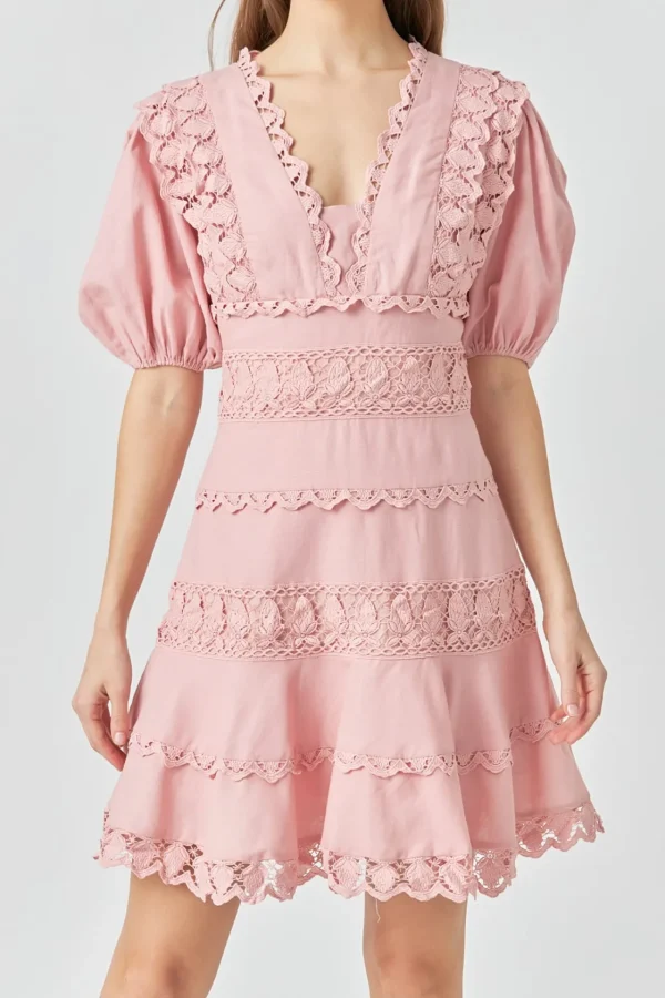 ENDLESS ROSE Lace Dresses | White Dresses*- Plunging Lace Trim Dress with Puff Sleeve