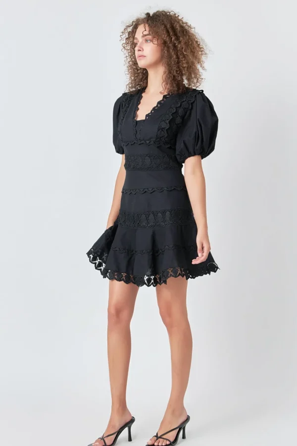 ENDLESS ROSE Lace Dresses | White Dresses*- Plunging Lace Trim Dress with Puff Sleeve