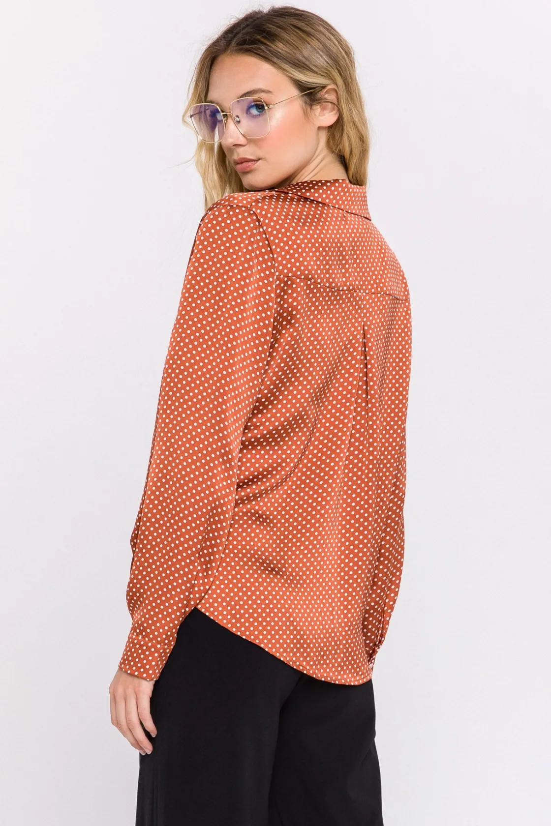 endless_rose__polka_dot_w_2.webp ENDLESS ROSE Tops*- Polka Dot Wrap Shirt BROWN