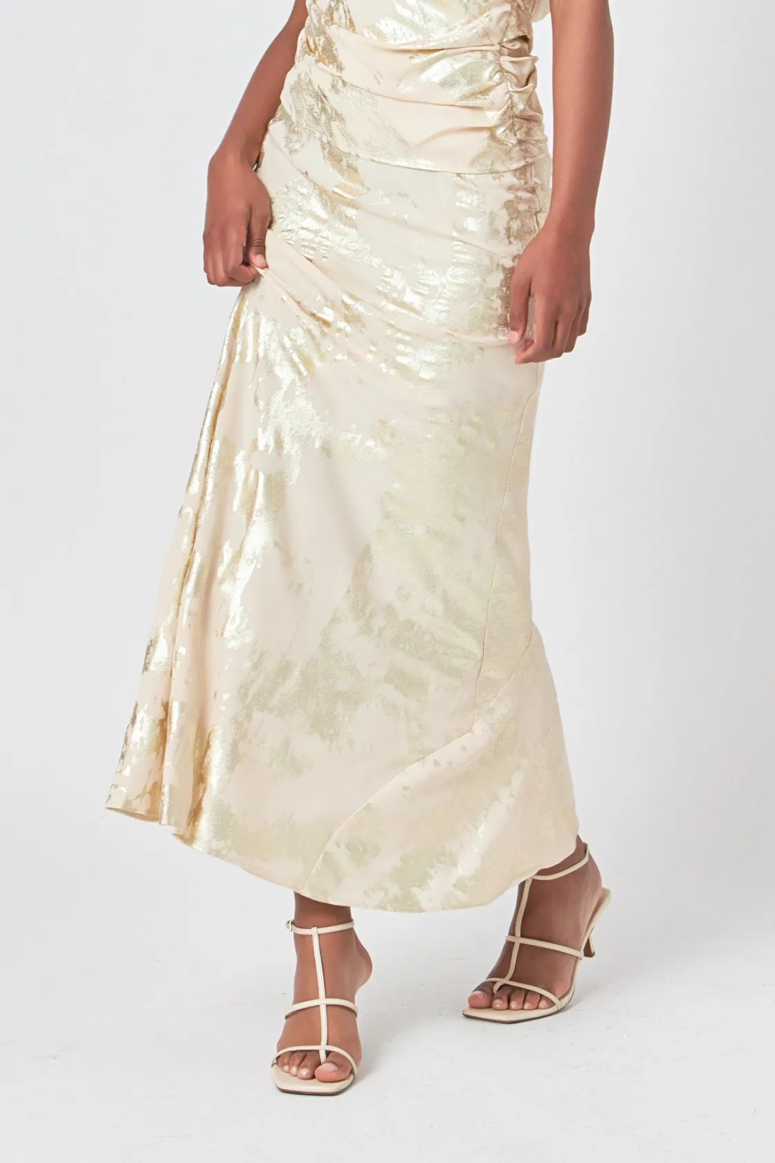 endless_rose__printed_foi_0-2.webp ENDLESS ROSE Matching Sets | Skirts*- Printed Foil Maxi Skirt NUDE