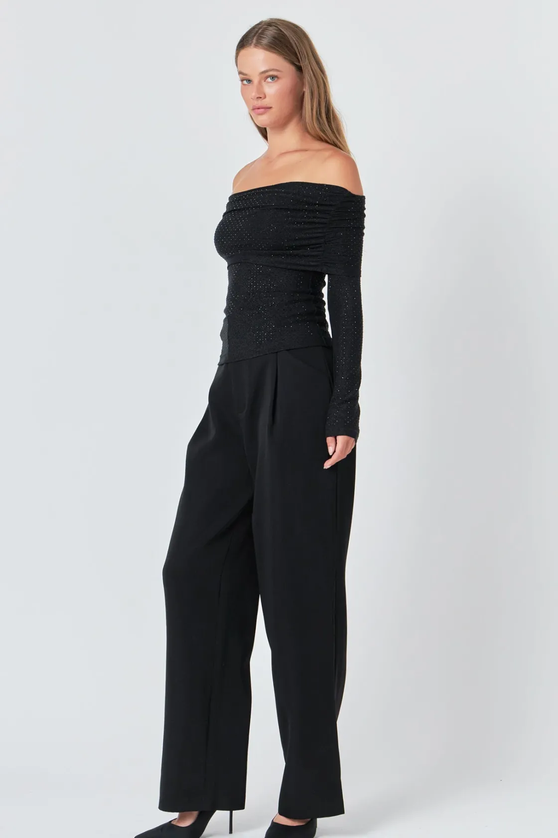 endless_rose__rhinestone__1.webp ENDLESS ROSE Tops*- Rhinestone Off Shoulder Top BLACK
