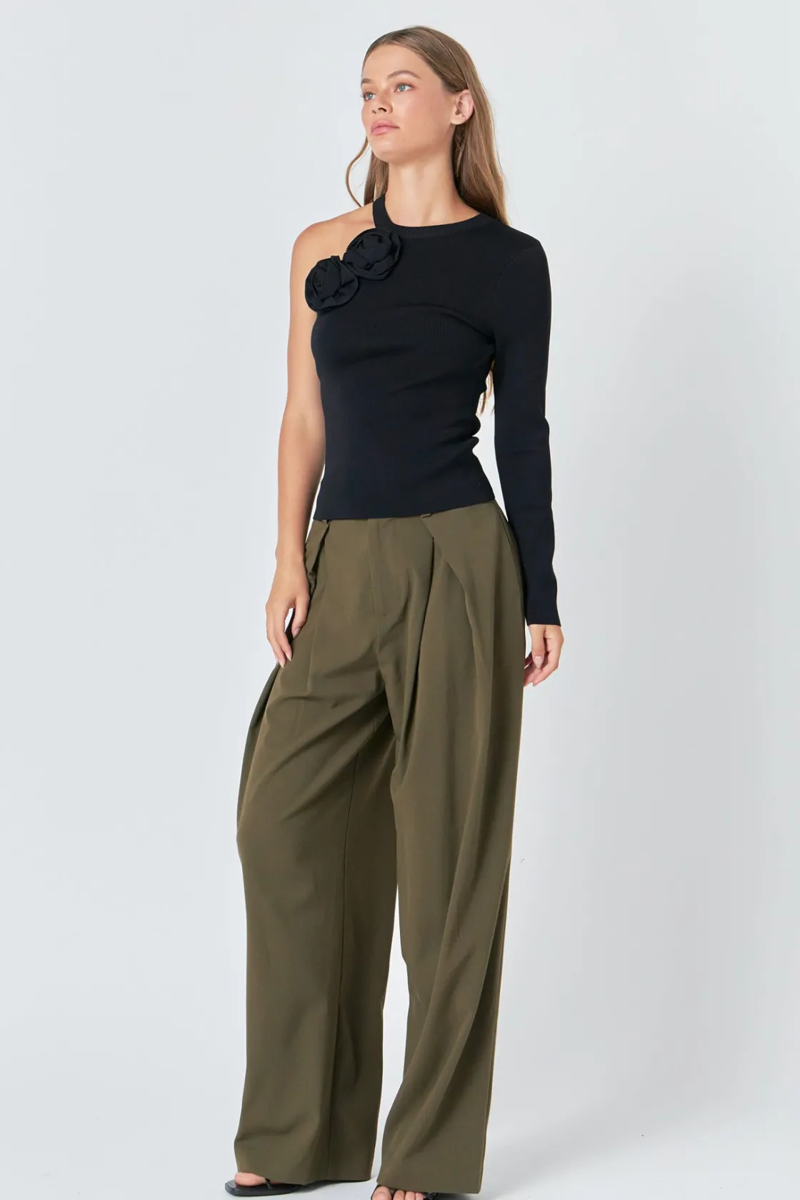endless_rose__rose_knit_t_1.webp ENDLESS ROSE Tops*- Rose Knit Top
