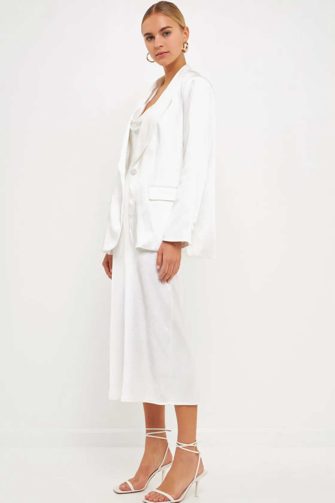 endless_rose__satin_blaze_11.webp ENDLESS ROSE Blazers | Tops*- Satin Blazer