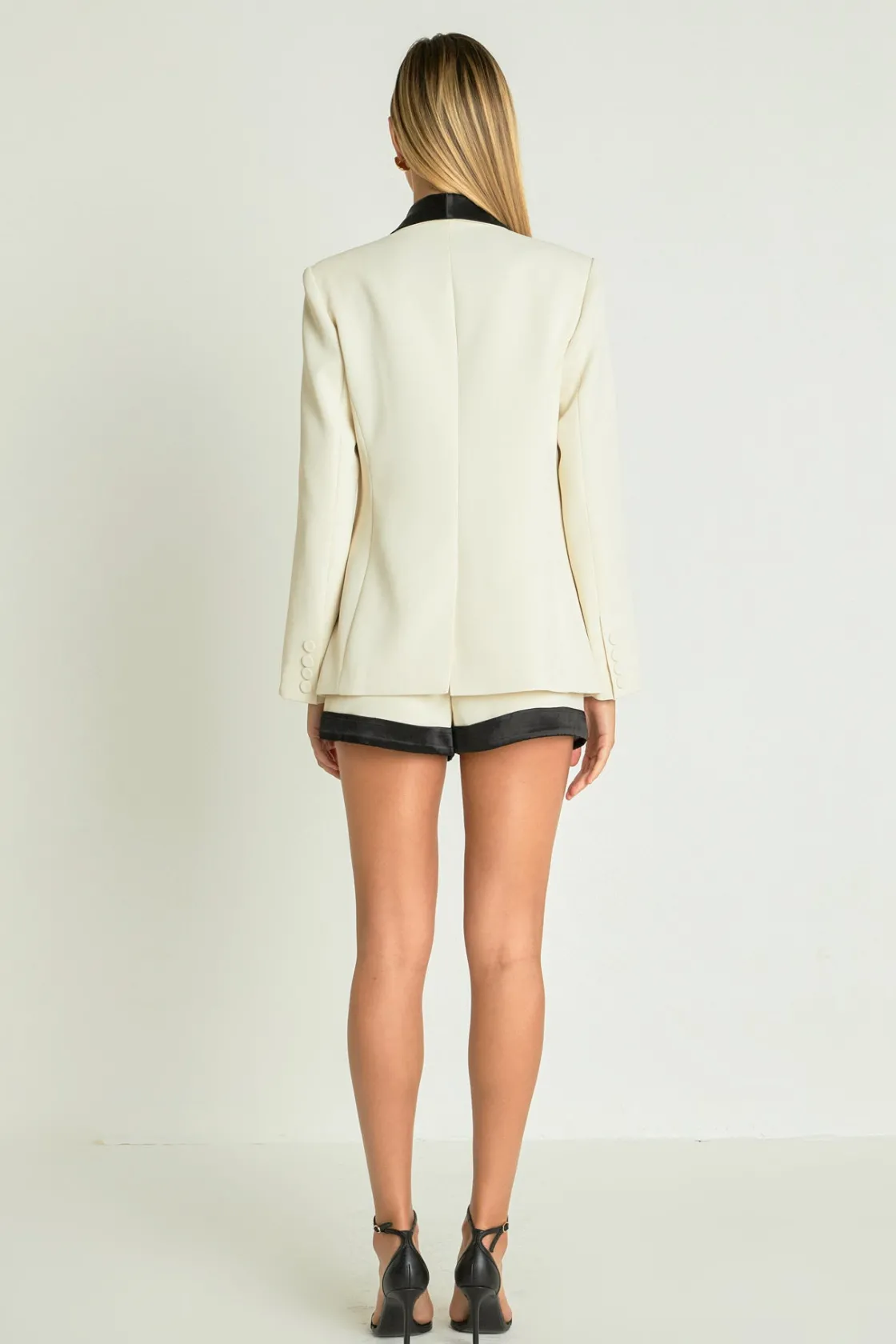 endless_rose__satin_lapel_2.webp ENDLESS ROSE Matching Sets | Jackets & Coats*- Satin Lapel Blazer IVORY